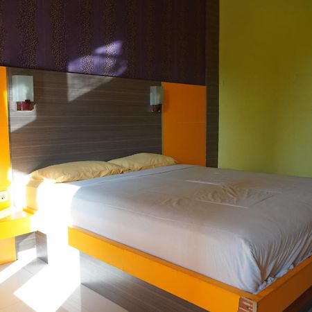 Pp Dream Guesthouse Singaraja Dış mekan fotoğraf